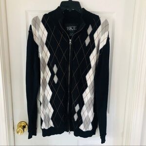 BKE black & white zip up Argyle warm winter cotton sweater size medium